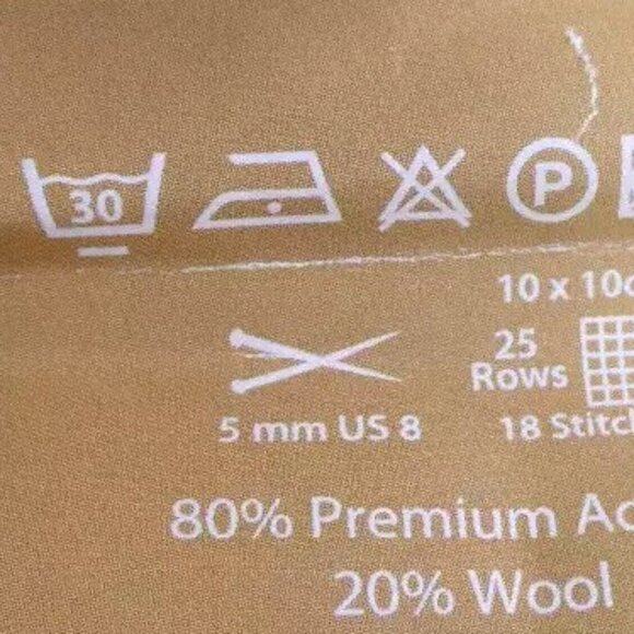 Wool Beanie OS 8" Skull Cap Unisex Handmade Crochet Hand Knit Winter Warm w/ Pom - Picture 9 of 9